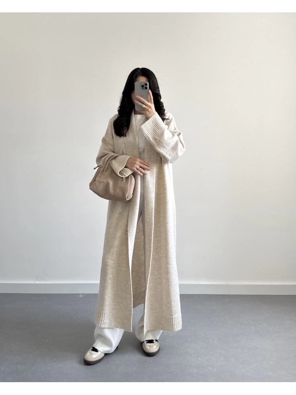 TAŞ UZUN TRİKO HIRKA