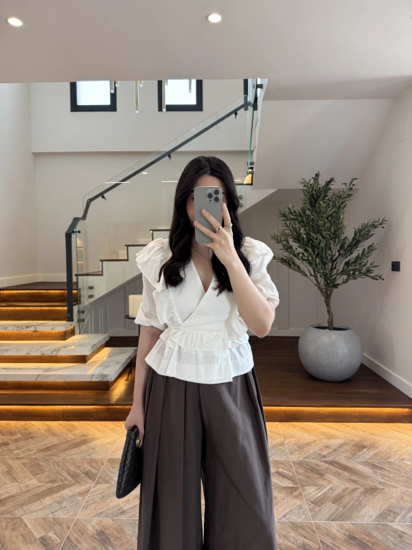 BEYAZ KETEN FIRFIR DETAY BLUZ -5507