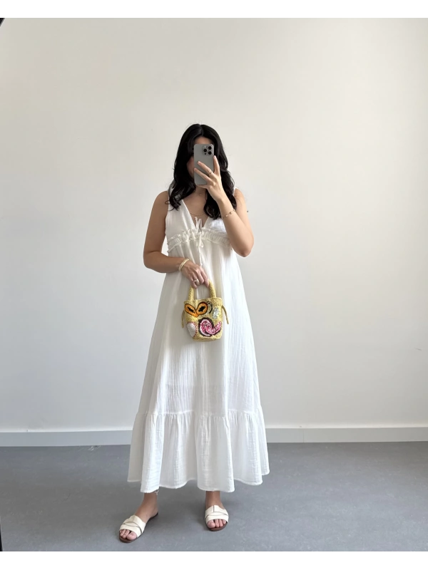 BEYAZ MÜSLİN SIRT DEKOLTELİ ELBİSE