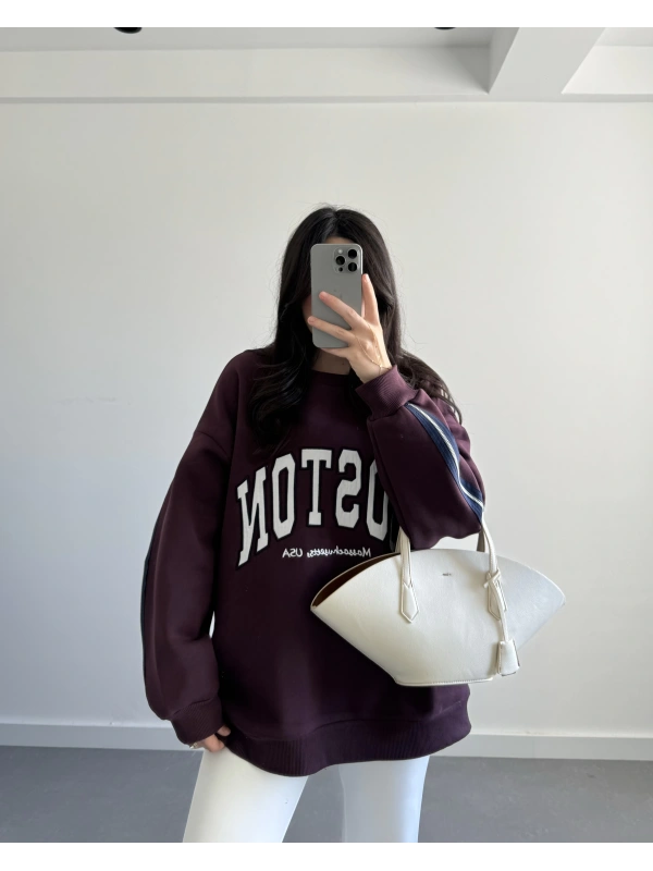 BORDO FERMUAR DETAYLI TASARIM SWEATSHİRT