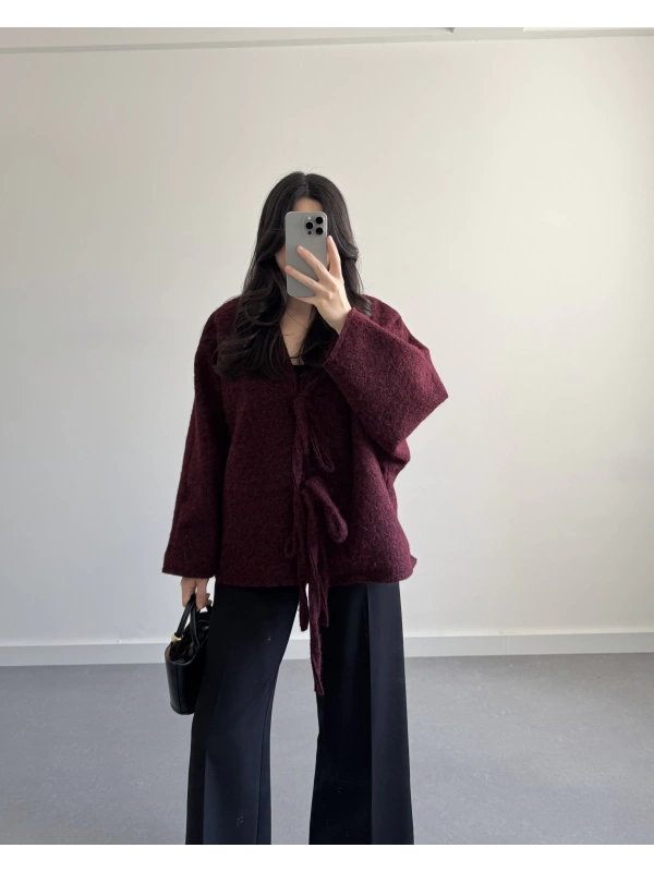 BORDO SAKALLI KAŞE TASARIM CEKET