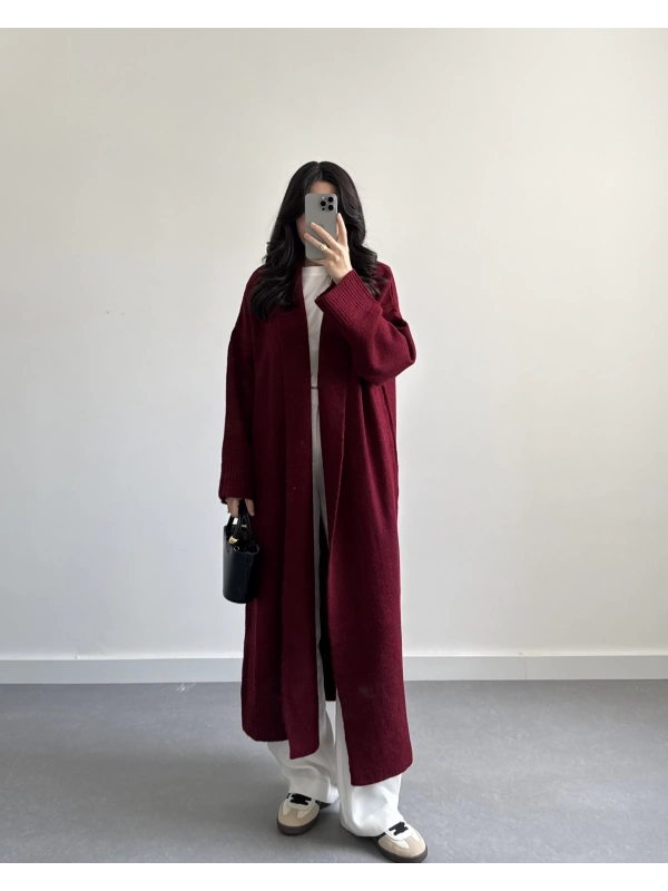 BORDO UZUN TRİKO HIRKA