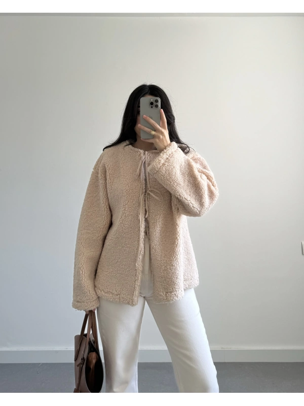 EKRU ÖNÜ BAĞLAMALI TEDDY CEKET