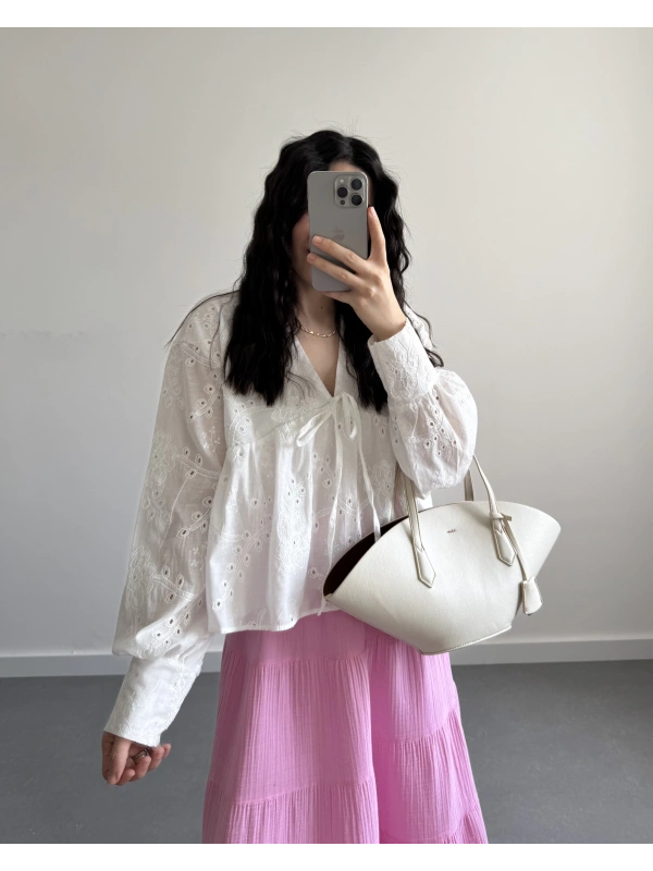 ELVİS FİSTO BEYAZ BLUZ