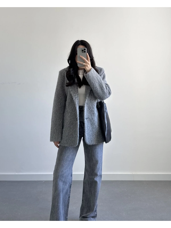 GRİ VATKALI SAKALLI PREMİUM BLAZER