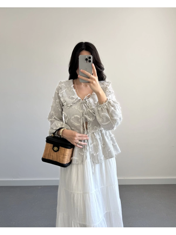 HAKİ ÇİZGİLİ BEBE YAKA PÜSKÜL BLUZ