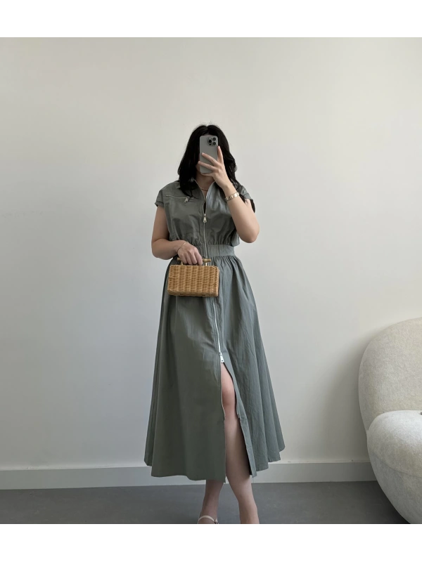 Haki fermuarlı elbise