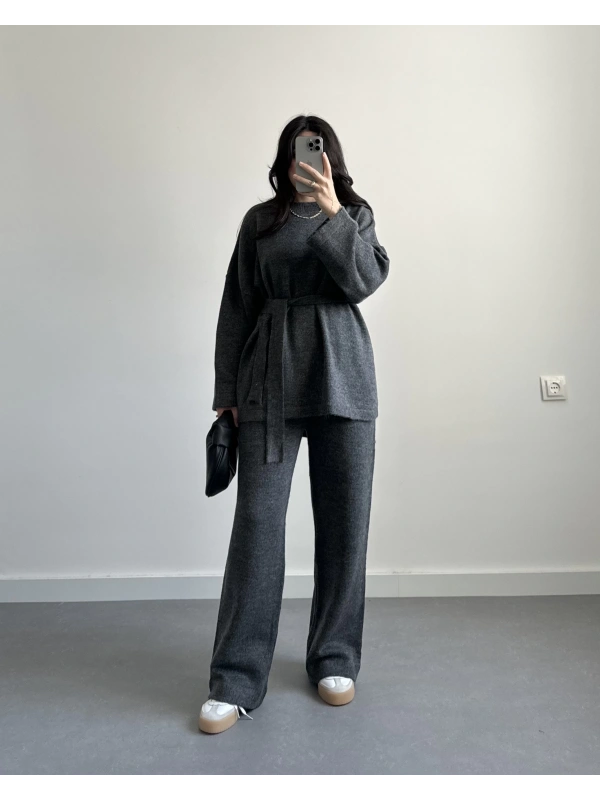 INES GRİ YUMUŞAK DOKULU BAĞLAMALI TRİKO TAKIM