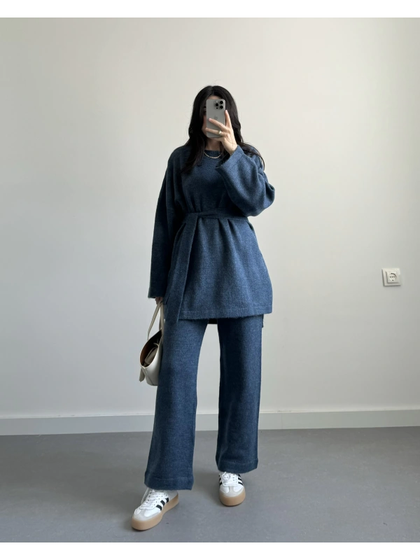 INES MAVİ YUMUŞAK DOKULU BAĞLAMALI TRİKO TAKIM