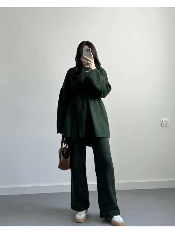 INES YEŞİL YUMUŞAK DOKULU BAĞLAMALI TRİKO TAKIM