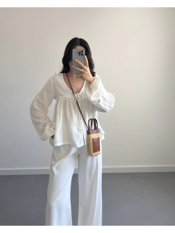 JOSİE BEYAZ MÜSLİN BLUZ