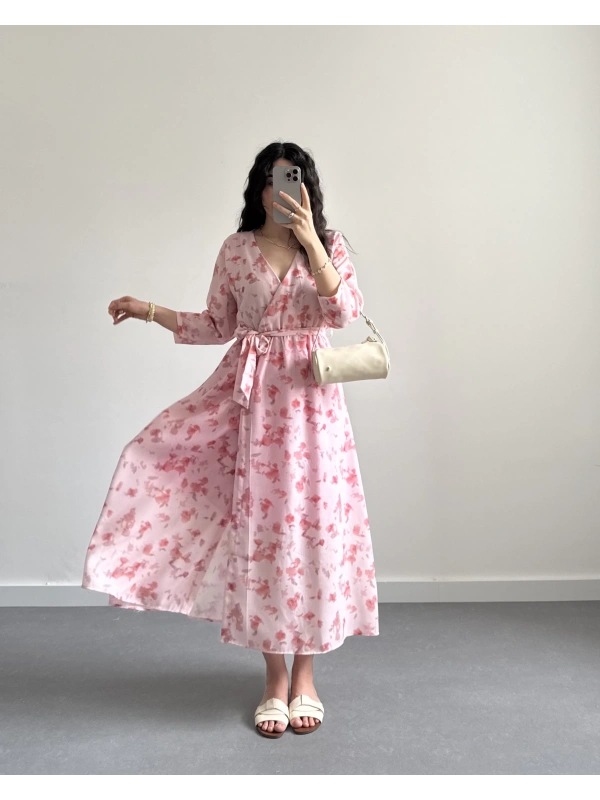 JUNO PEMBE ÇİÇEKLİ KRUVAZE YAKA ELBİSE