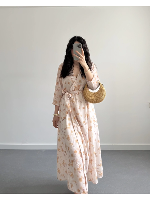 JUNO TURUNCU ÇİÇEKLİ KRUVAZE YAKA ELBİSE