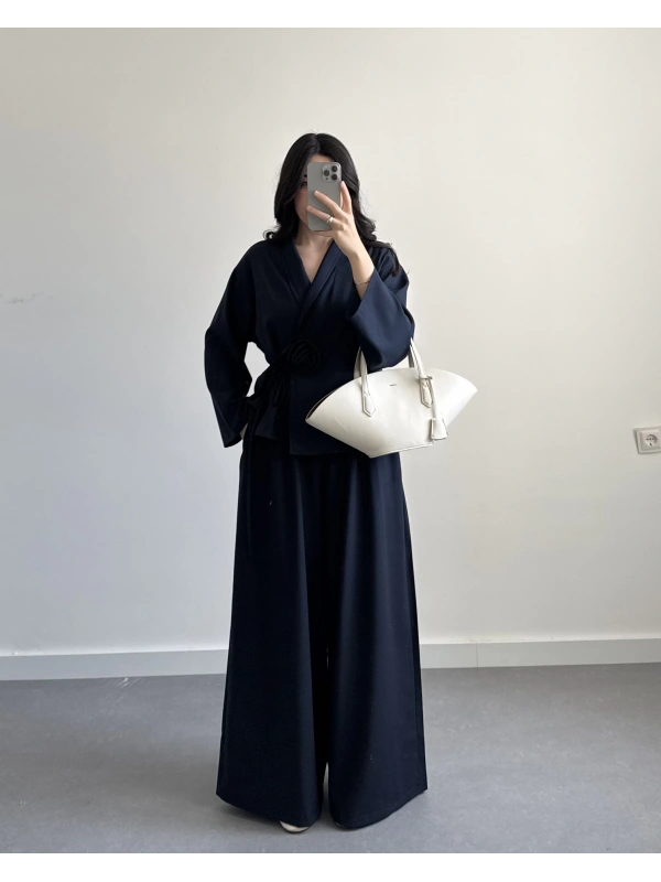 LACİVERT GÜL DETAYLI KİMONO TAKIM