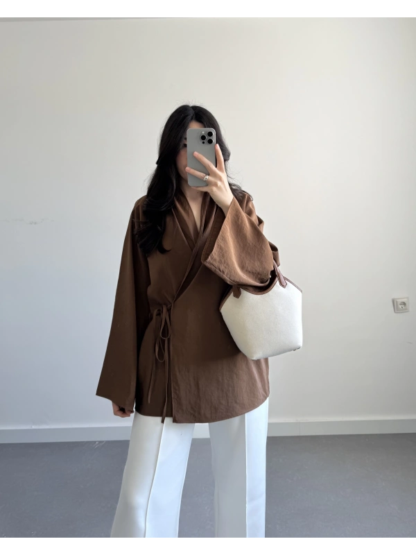 KAHVE SEDEF KUMAŞ YANDAN BAĞLAMALI KİMONO