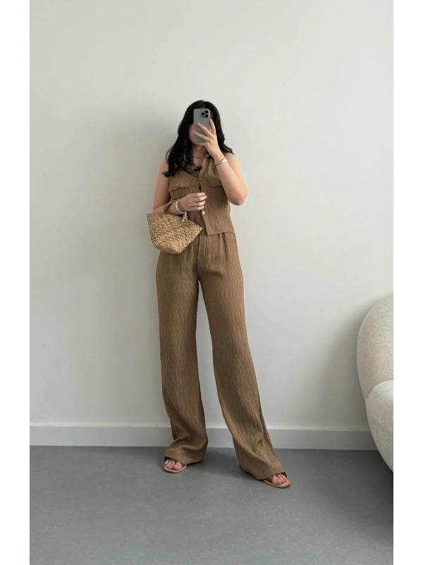 Kahve yelekli tensel takım