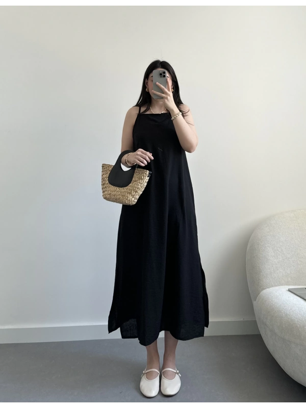 Keten siyah yanı yırtmaçlı elbise