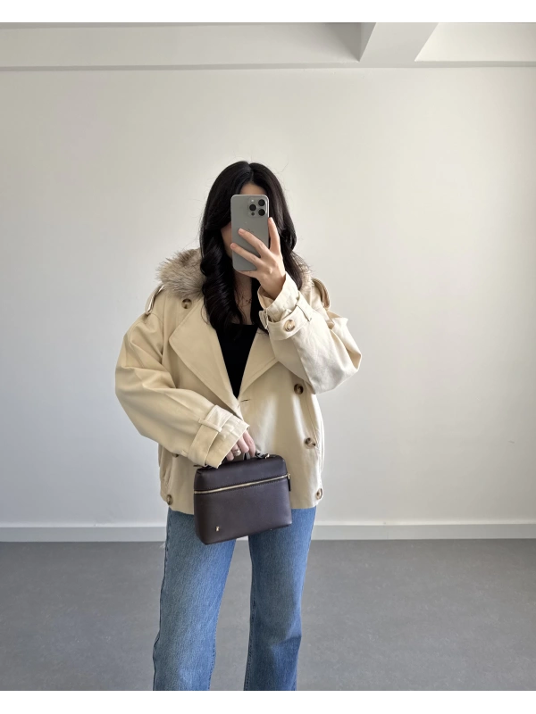 KREM ÇIKARILABİLİR KÜRKLÜ TRENÇKOT