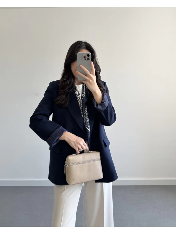 LACİVERT ÇİZGİ DETAYLI BLAZER CEKET