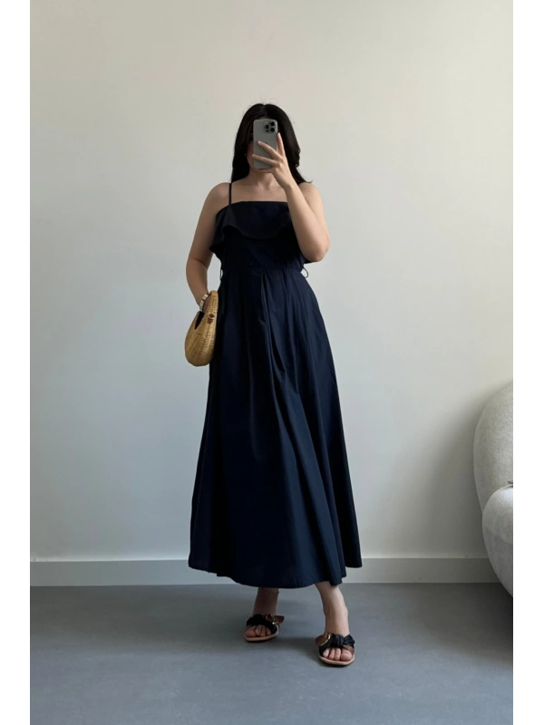 Lacivert Göğüs Detaylı Elbise