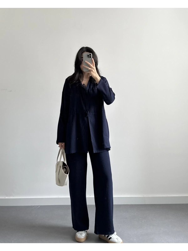 LACİVERT ÖNDEN BAĞLAMALI İKİLİ TAKIM