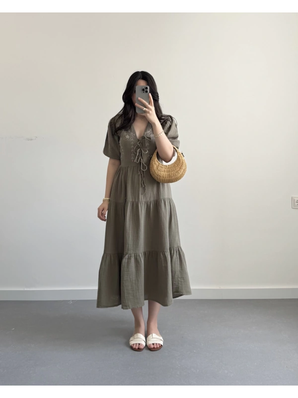 LİSİ HAKİ NAKIŞLI MÜSLİN ELBİSE