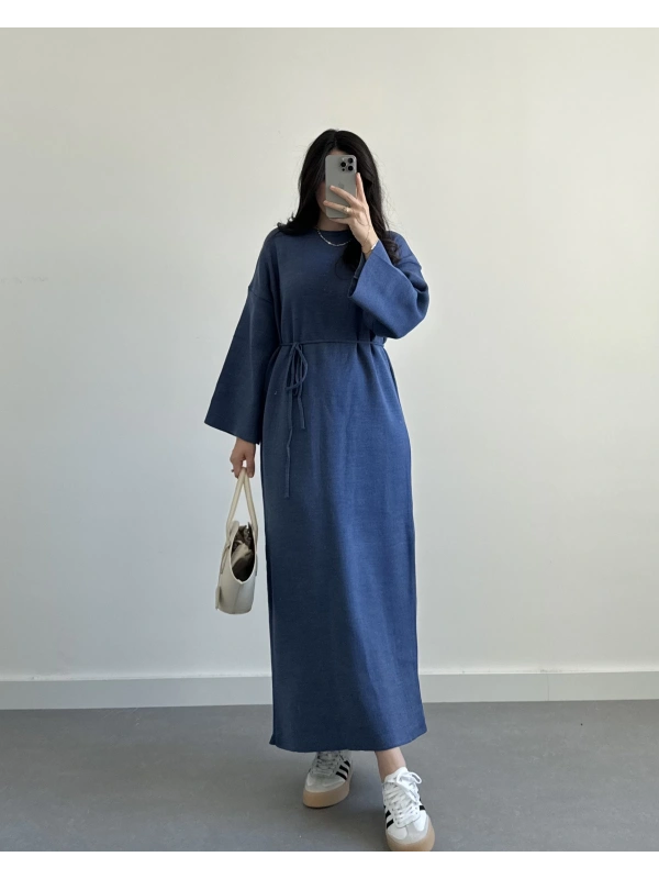 MAVİ PREMİUM KALİTE SIK DOKUMA TRİKO ELBİSE