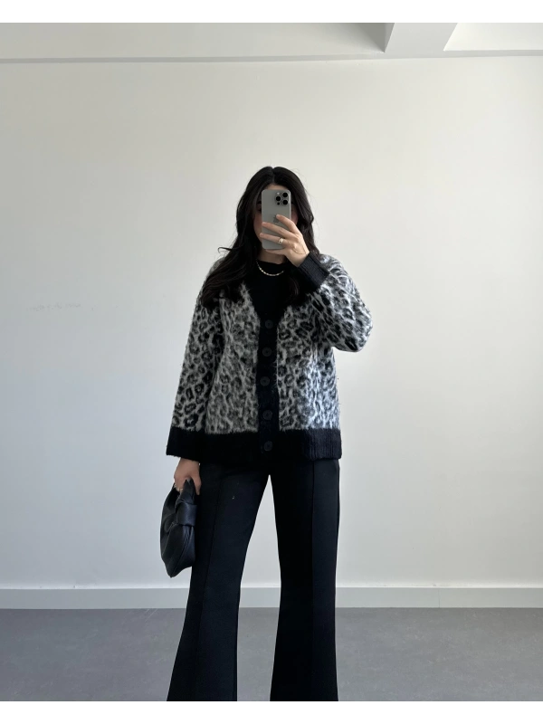 MSD SİYAH- BEYAZ SAKALLI LEOPAR HIRKA