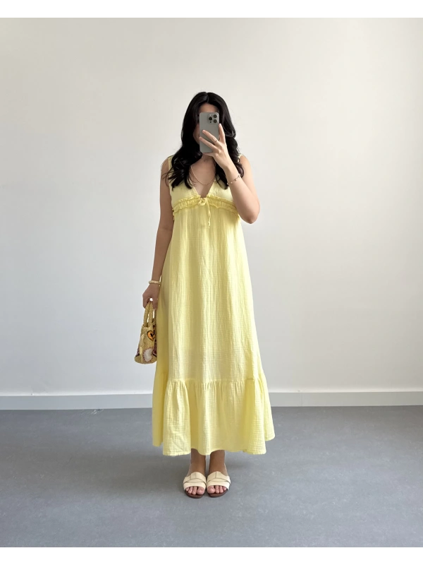 SARI MÜSLİN SIRT DEKOLTELİ ELBİSE