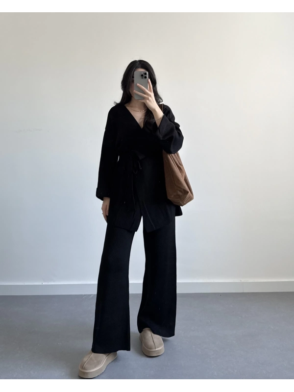 SİYAH PREMİUM HIRKALI TRİKO TAKIM