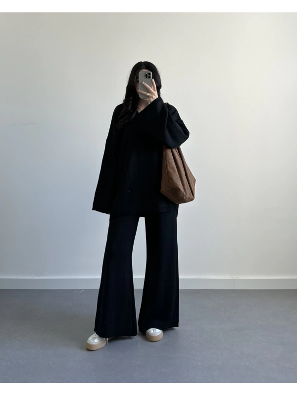 SİYAH PREMİUM V YAKA TRİKO TAKIM