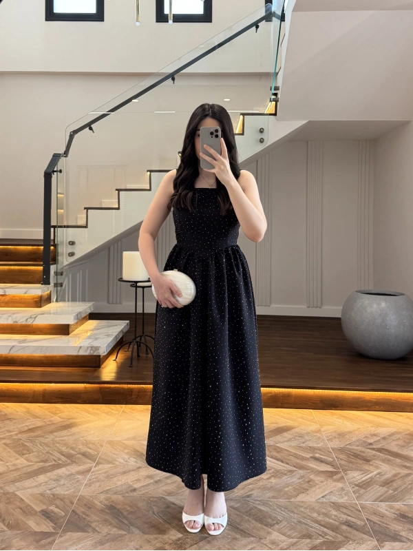 (ÖN SİPARİŞ )SİYAH TAŞLI KUŞAKLI ELBİSE -3970