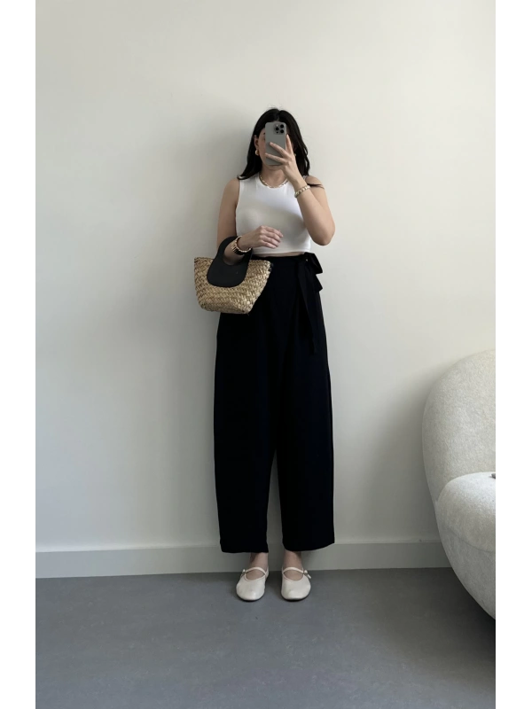 Siyah önü bağlamalı keten pantolon