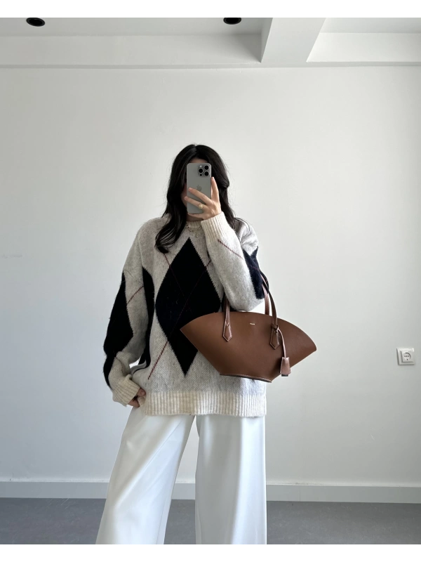 TAŞ BAKLAVA DESEN YÜN KAZAK