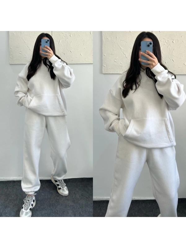 UCL KIRÇILLI BEYAZ eşofman takımı