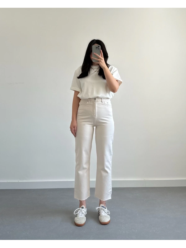 ULTRA YÜKSEK BEL STRAİGHT FİT MODEL EKRU JEAN
