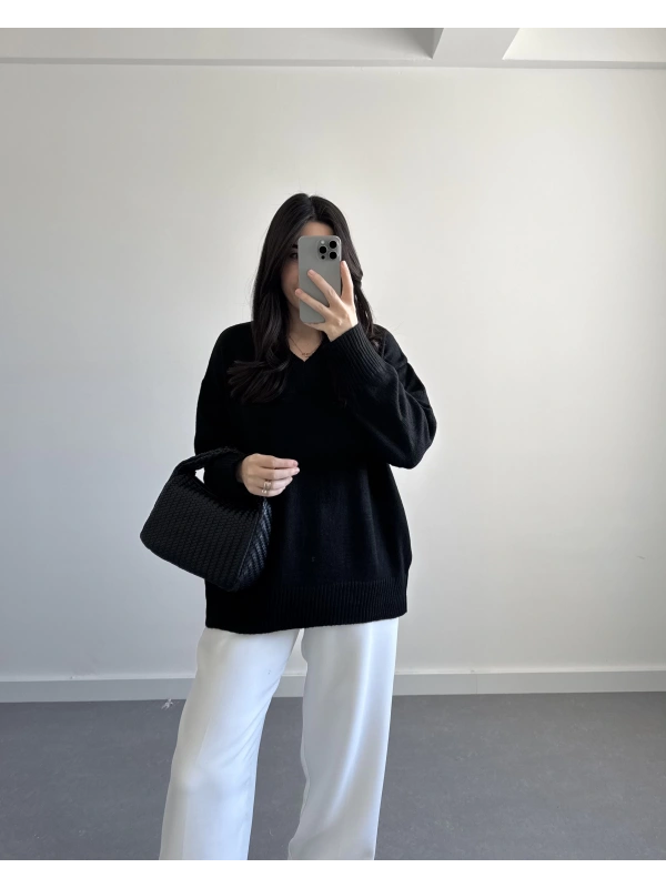 V YAKA PİNTEREST KAZAK SİYAH