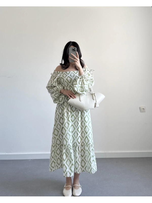 YEŞİL MADONNA YAKA ELBİSE