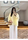 SARI UÇUŞAN PELERİN BLUZ-5026