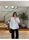 BEYAZ BAĞCIKLI DİK YAKA GÖMLEK-5566