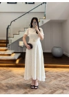 BEYAZ KISA KOL KEMERLİ GÜRÜLÜ ELBİSE -3231