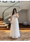 BEYAZ PUANTİYELİ GİPELİ ASKILI ELBİSE -3469