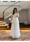 BEYAZ PUANTİYELİ GİPELİ ASKILI ELBİSE -3469