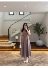 BİSKÜVİ VATKALI KEMERLİ ELBİSE -4066