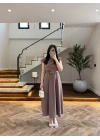 BİSKÜVİ VATKALI KEMERLİ ELBİSE -4066