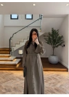 HAKİ PİLE DETAYLI KEMERLİ ELBİSE -2416