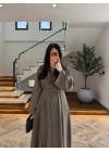 HAKİ PİLE DETAYLI KEMERLİ ELBİSE -2416