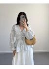 MAVİ ÇİZGİLİ BEBE YAKA PÜSKÜL BLUZ