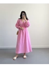 PEMBE KOLLARI NAKIŞLI MÜSLİN ELBİSE