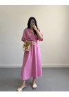 PEMBE KRUVAZE YAKA ELBİSE